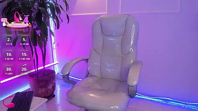 Jordan 24  online show from 11-13-25, 09:02