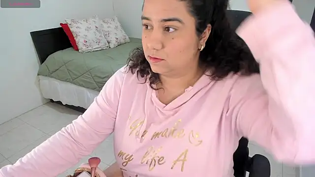 MariamCastiblanco online show from 04-22-26, 08:26