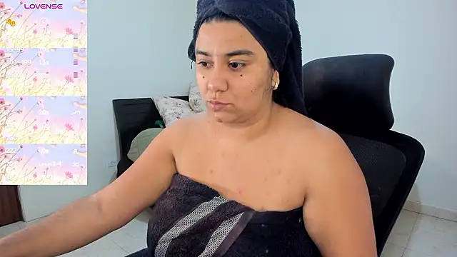 MariamCastiblanco online show from 01-09-26, 06:59