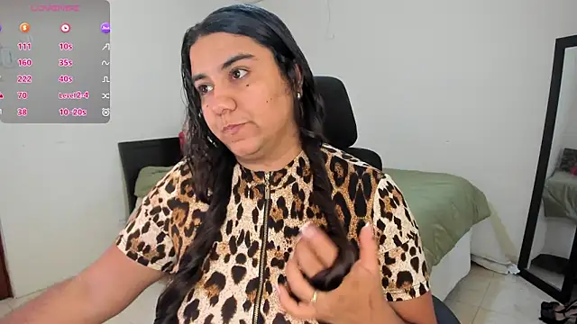 MariamCastiblanco online show from 05-06-26, 08:24