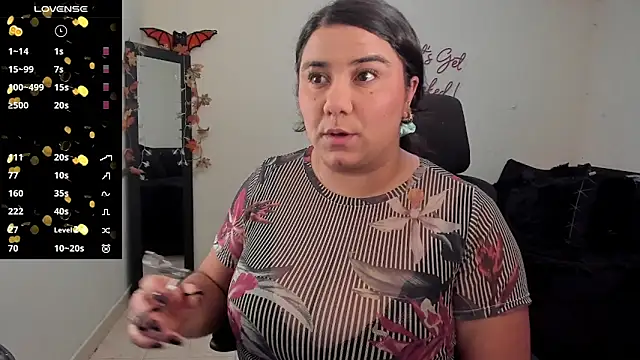 Snapshot of MariamCastiblanco chatting on 10-07-25, 02:01 MariamCastiblanco online show from 10-07-25, 02:01