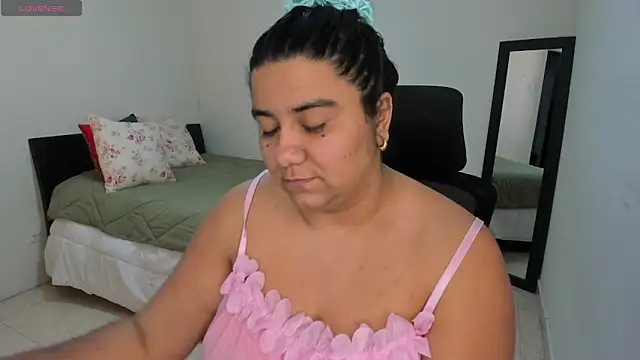 MariamCastiblanco online show from 06-01-26, 08:08