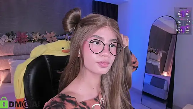 Arinextdoor online show from 11-29-25, 11:49