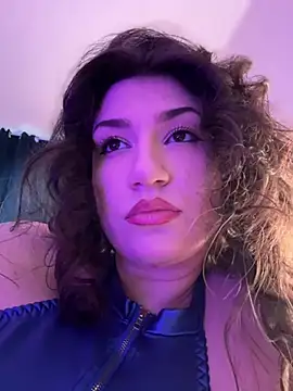 ScarletBloom  online show from 04-03-26, 04:35