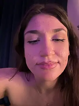 ScarletBloom  online show from 12-13-25, 08:04