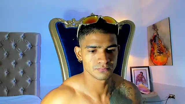 antonio  444 online show from 04-29-26, 06:58
