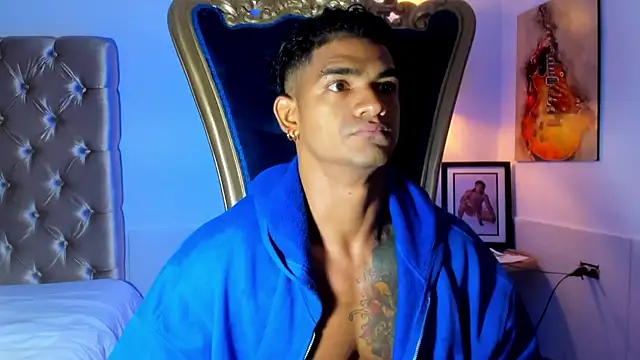 antonio  444 online show from 02-07-26, 09:17