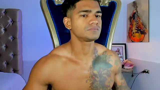 antonio  444 online show from 01-17-26, 08:51