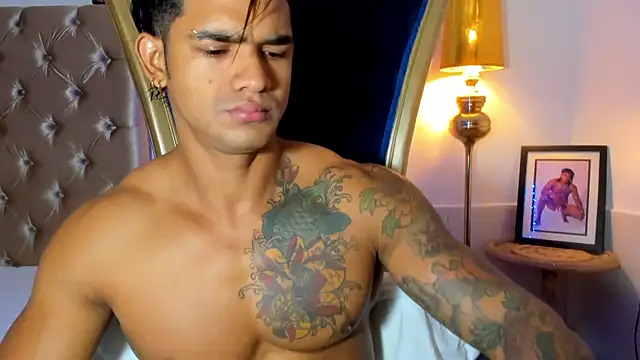 antonio  444 online show from 11-18-25, 11:24