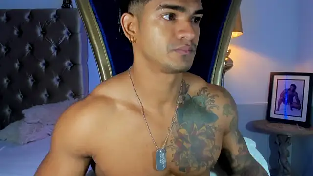 Snapshot of antonio__444 chatting on 10-03-25, 11:01 antonio  444 online show from 10-03-25, 11:01