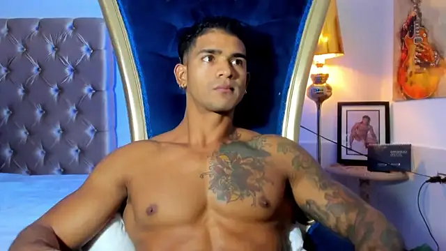 antonio  444 online show from 02-12-26, 07:24