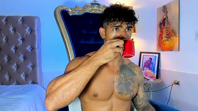 antonio  444 online show from 05-20-26, 06:27