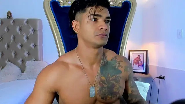Snapshot of antonio__444 chatting on 09-23-25, 11:17 antonio  444 online show from 09-23-25, 11:17