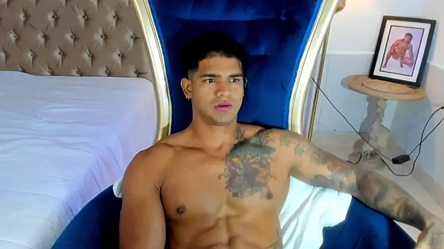 antonio  444 online show from 11-06-25, 08:07