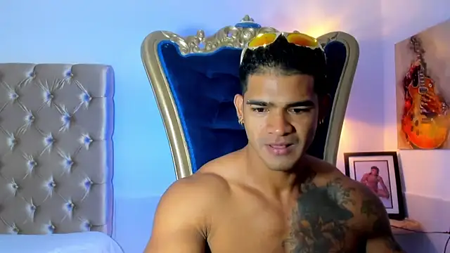 antonio  444 online show from 02-22-26, 10:39