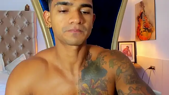 antonio  444 online show from 12-19-25, 12:03