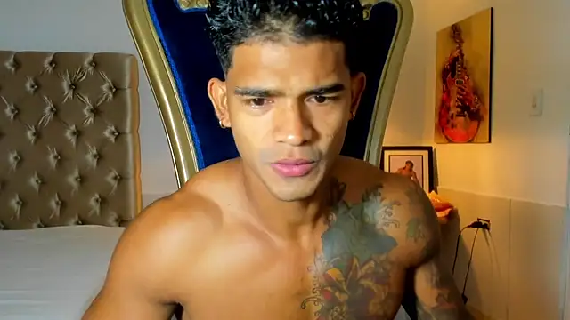 antonio  444 online show from 01-10-26, 11:05