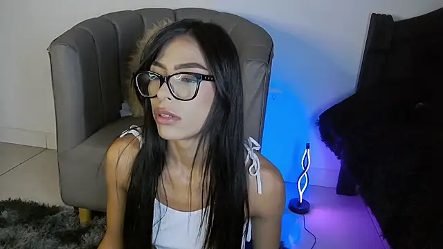 CoralieBronson online show from 03-13-26, 02:38
