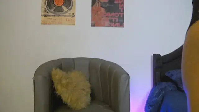 CoralieBronson online show from 03-10-26, 11:20