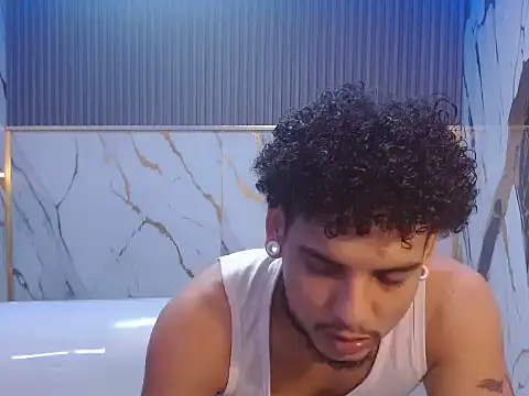 Xfire boy69 online show from 02-08-26, 04:05