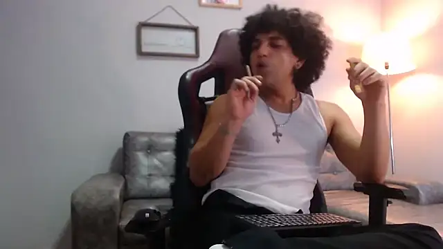 Xfire boy69 online show from 10-11-25, 01:06