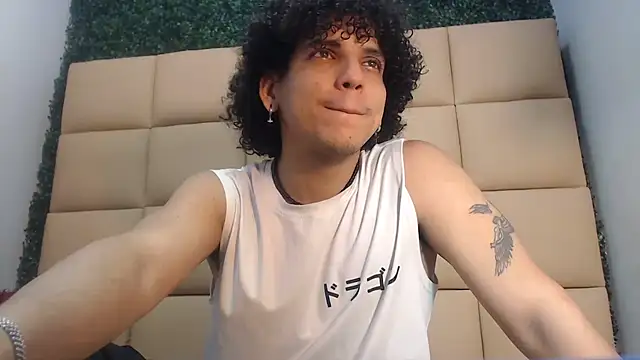 Xfire boy69 online show from 09-10-25, 02:38