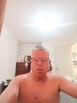 cuntico online show from 04-21-26, 06:14