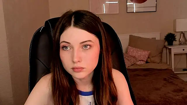Snapshot of Kimmie_shine chatting on 06-10-26, 05:25 Kimmie shine online show from 06-10-26, 05:25