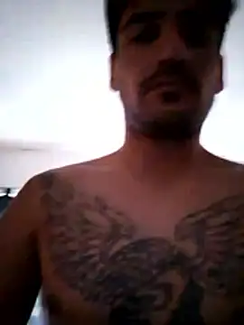 Snapshot of bigandstrong2217 chatting on 02-08-26, 09:12 bigandstrong2217 online show from 02-08-26, 09:12