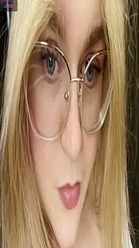 Snapshot of Monahosks chatting on 02-24-26, 05:36 Monahosks online show from 02-24-26, 05:36