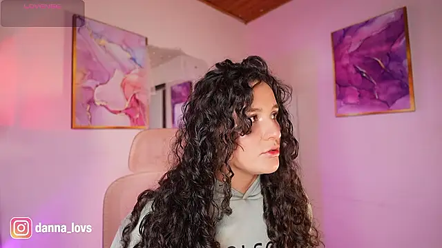 Snapshot of Dannaa_Lovs chatting on 02-13-26, 02:06 Dannaa Lovs online show from 02-13-26, 02:06