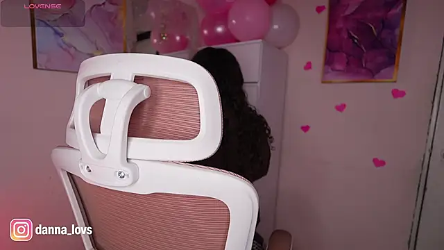 Snapshot of Dannaa_Lovs chatting on 02-16-26, 02:05 Dannaa Lovs online show from 02-16-26, 02:05