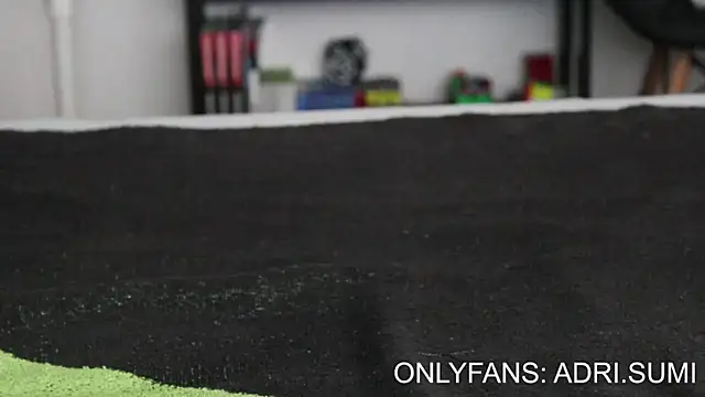 adrisumi online show from 02-12-26, 05:02