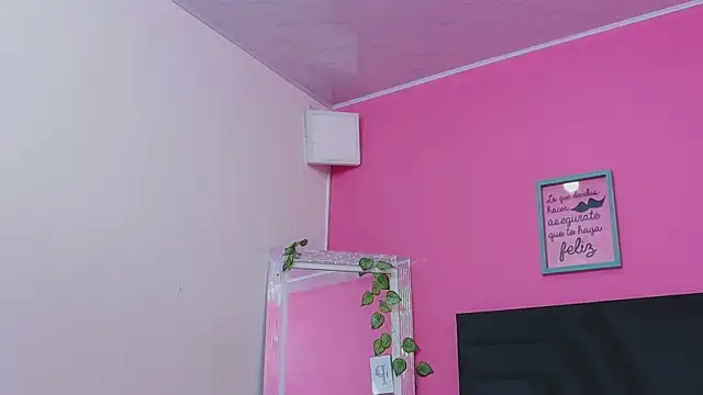 EbonyCoWorker online show from 05-05-26, 06:38