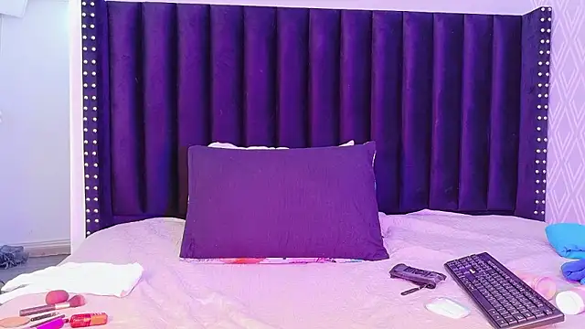 EbonyCoWorker online show from 03-10-26, 06:56