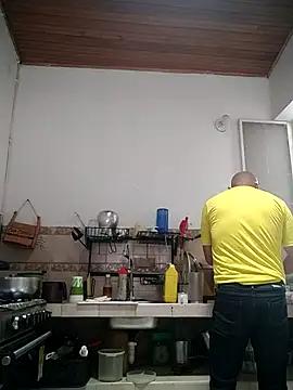 Snapshot of jorge406 chatting on 10-14-25, 05:46 jorge406 online show from 10-14-25, 05:46