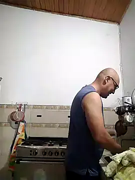 Snapshot of jorge406 chatting on 10-24-25, 12:31 jorge406 online show from 10-24-25, 12:31