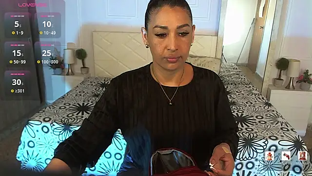 IvyShine7 online show from 02-10-26, 06:51