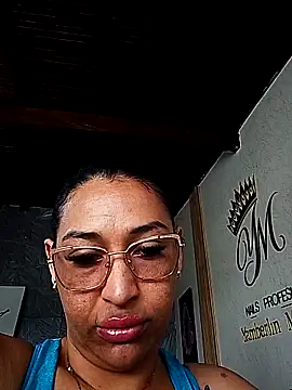 Snapshot of IvyShine7 chatting on 06-17-26, 02:27 IvyShine7 online show from 06-17-26, 02:27