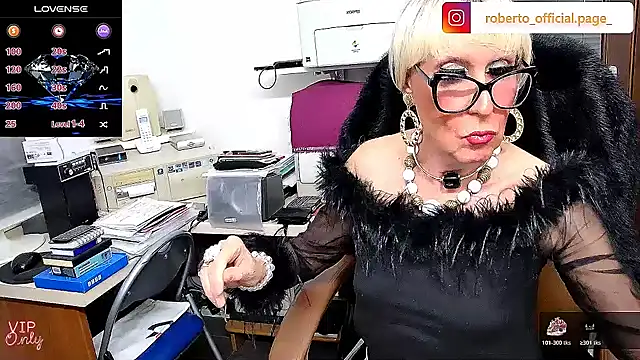 ROBY SWEETHOT online show from 05-18-26, 08:57