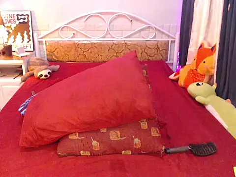 WILDDENNY1 online show from 05-19-26, 01:56