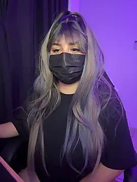 Snapshot of Anonnymsk chatting on 01-17-26, 06:06 Anonnymsk online show from 01-17-26, 06:06