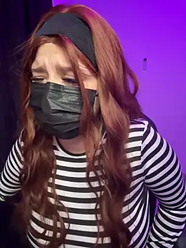 Snapshot of Anonnymsk chatting on 02-25-26, 04:23 Anonnymsk online show from 02-25-26, 04:23