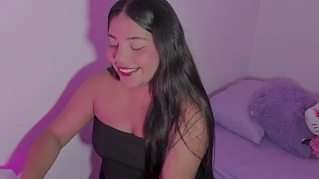 Lily hot25 online show from 04-20-26, 01:52