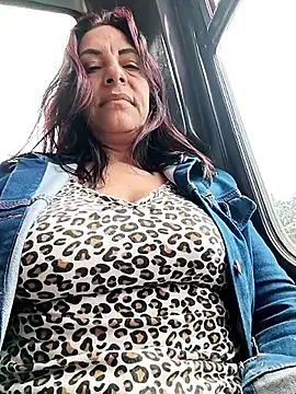  Kamy Hot online show from 10-18-25, 05:15