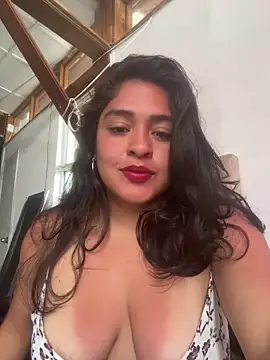 Snapshot of EmilyNoir1 chatting on 06-11-26, 07:00 EmilyNoir1 online show from 06-11-26, 07:00