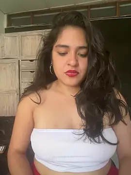 EmilyNoir1 online show from 05-24-26, 10:53