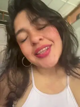 EmilyNoir1 online show from 05-17-26, 11:54