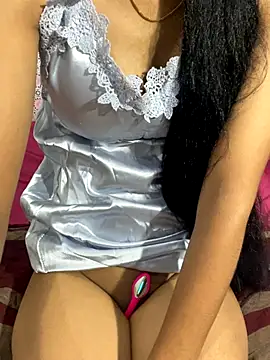 chandiqueen online show from 10-31-25, 07:54