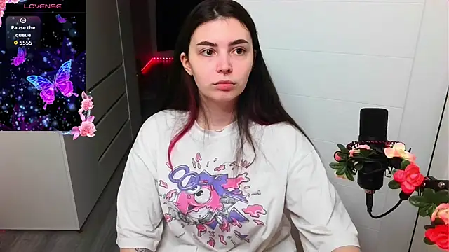 peachyness online show from 04-11-26, 06:22